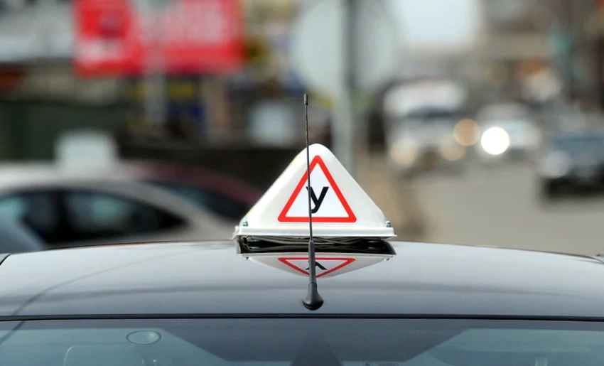 По республике есть 10 автошкол с высоким рейтингом