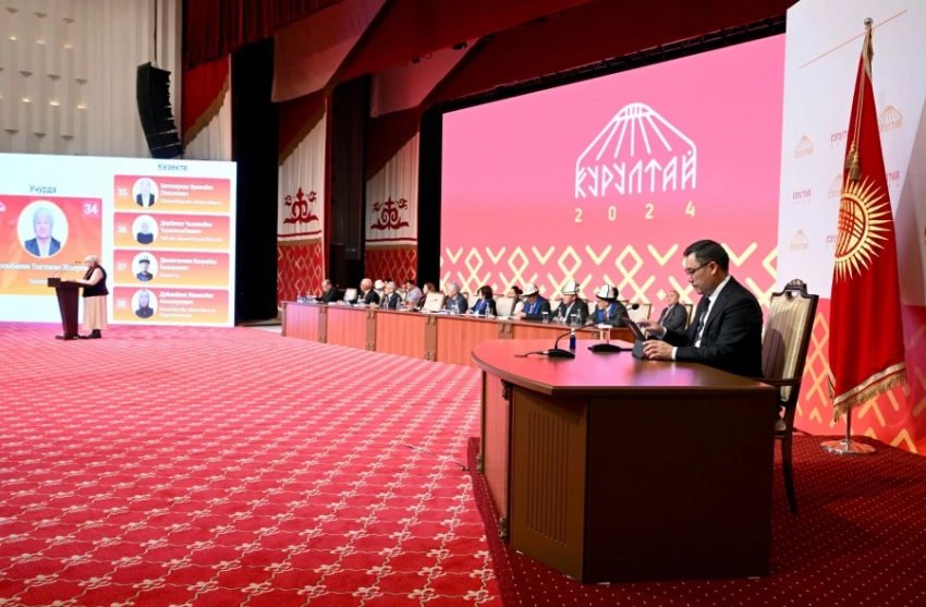 Садыр Жапаров перенес дату проведения IV Народного курултая