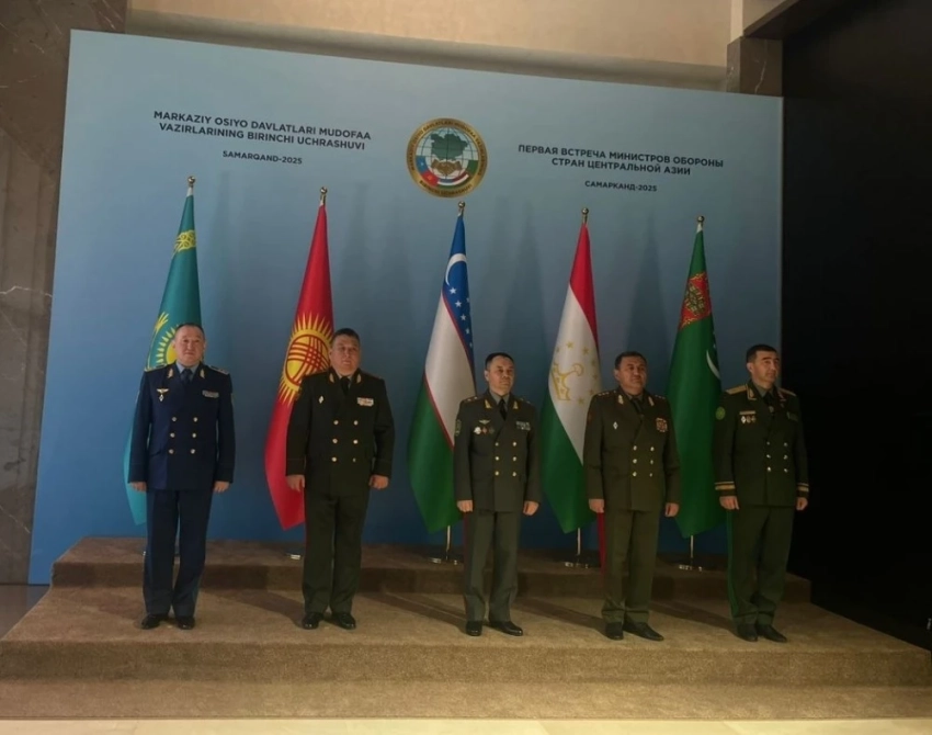 В Самарканде состоялась встреча министров обороны стран ЦА