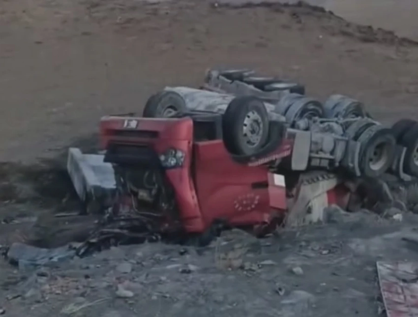 На трассе Бишкек - Ош произошло смертельное ДТП