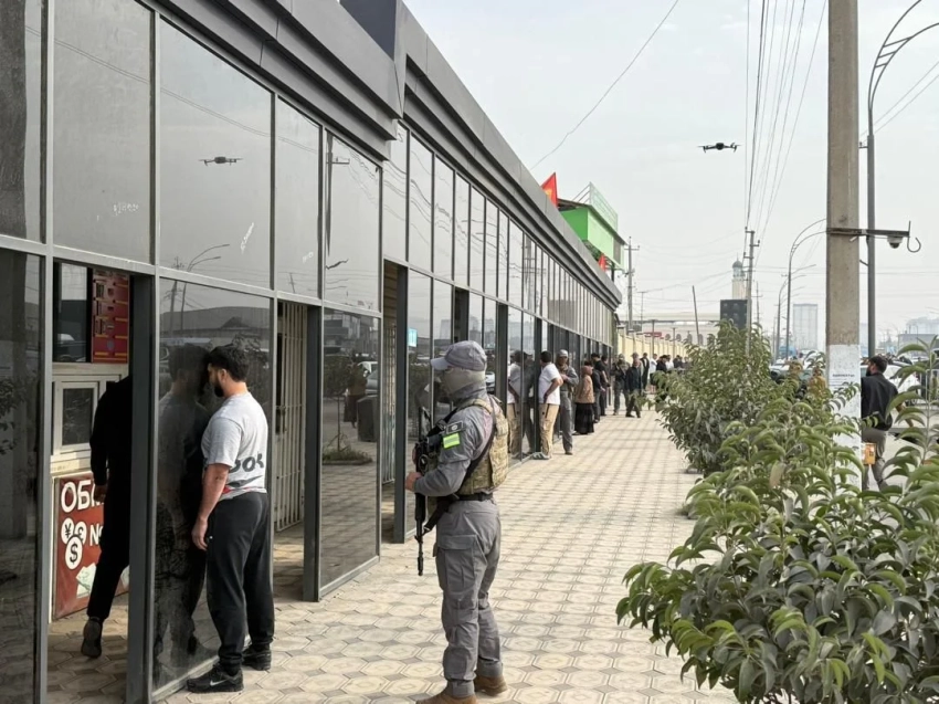 На КПП «Достук» пресечена деятельность незаконно функционирующих обменок