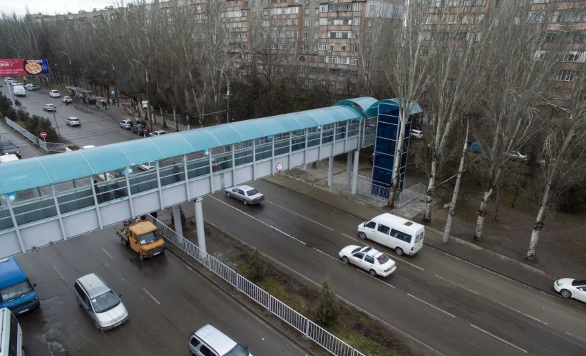 В Бишкеке наказаны ответственные за неисправные лифты у рынков