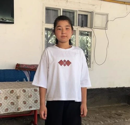 В Бишкеке разыскивают 14-летнюю Даткайым Камчыбекову