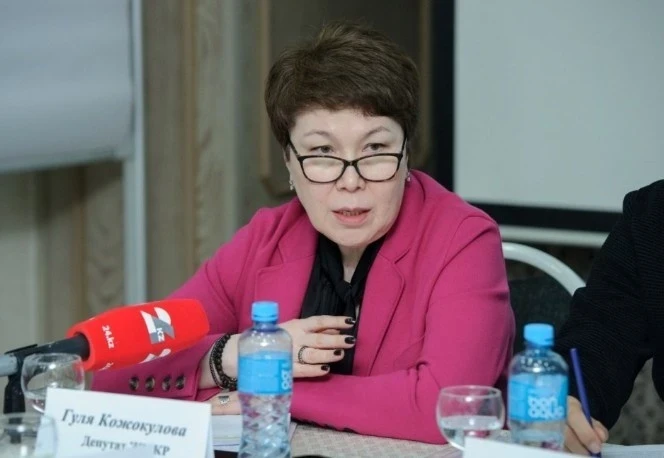 "Я в ЖК КР выступаю на русском в знак уважения к другим национальностям"