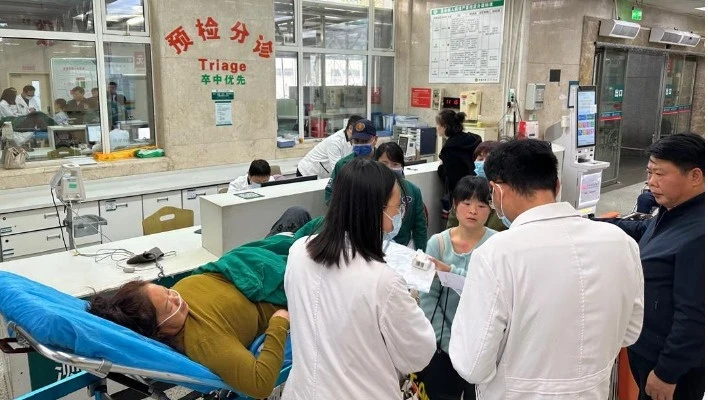 Врачи из КР обучаются в Китае современным методам эндоскопической хирургии