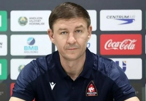 Футбольный клуб Бабанова начал переговоры с Максимом Шацких