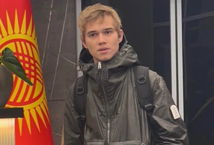 Мимоходом или в гости? Рузиль Минекаев замечен в аэропорту «Манас»