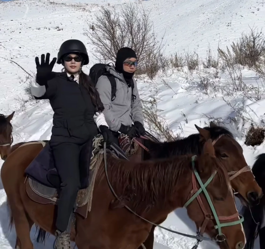 Бывшая участница K-pop-группы IZ*ONE находится в Кыргызстане