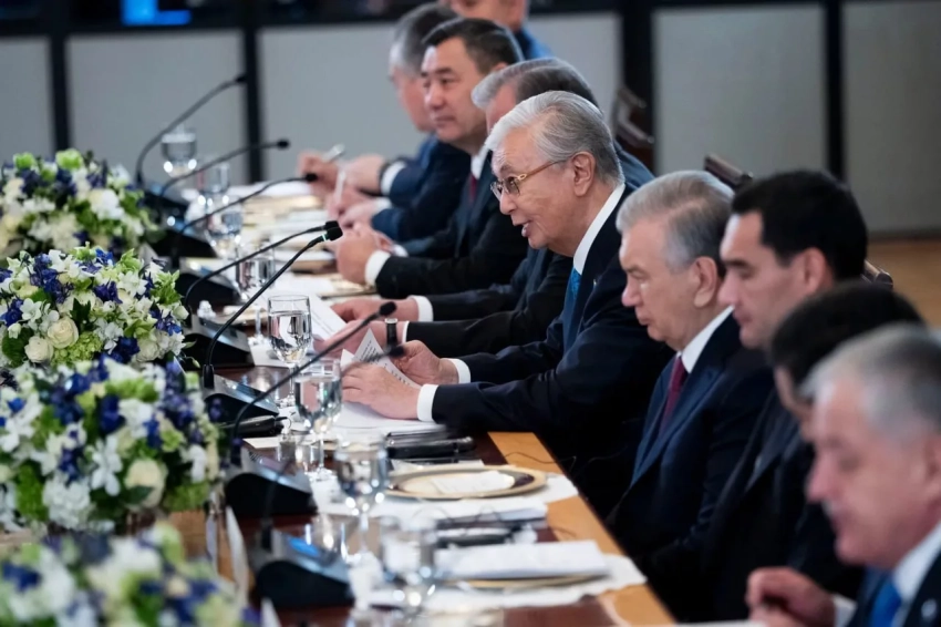 The New York Times: Сближаясь с Трампом, лидеры бывших советских республик Центральной Азии ограничивают свою зависимость от Москвы и Пекина