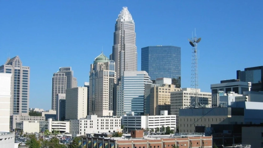 В Шарлотте начались рейды против нелегальных мигрантов