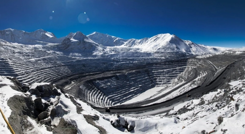 За 10 месяцев "Кумтор" заработал 80 млрд сомов