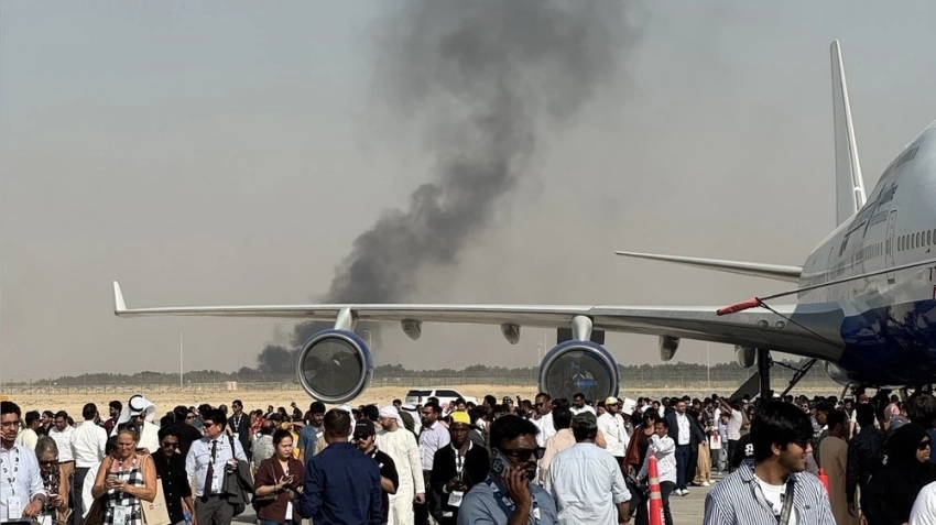 На авиашоу в Дубае разбился самолет
