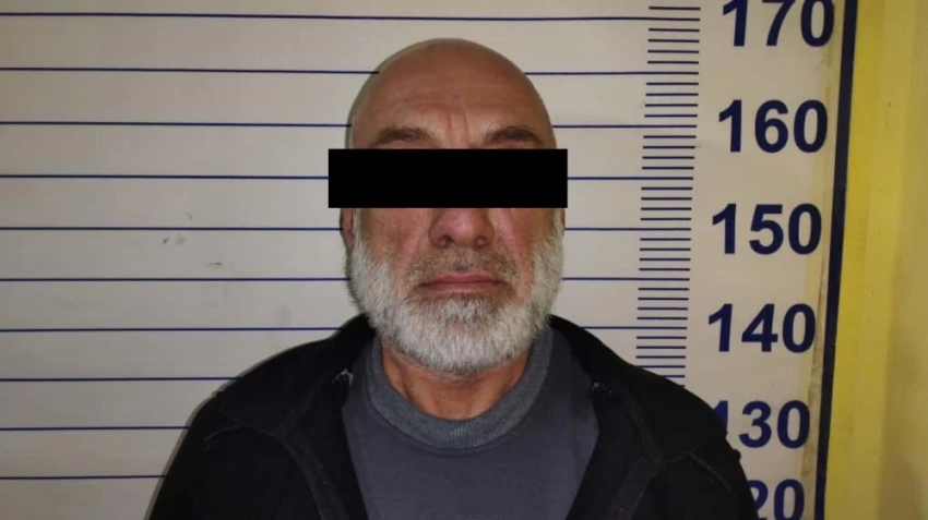 В селе Садовое мужчина задержан за хранение наркотиков и оружия