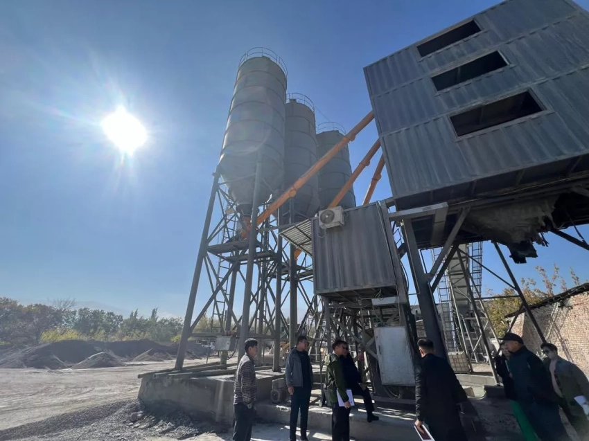 В селе Кара-Жыгач выявлены незаконные строительные объекты, наложен штраф 400 000 сомов