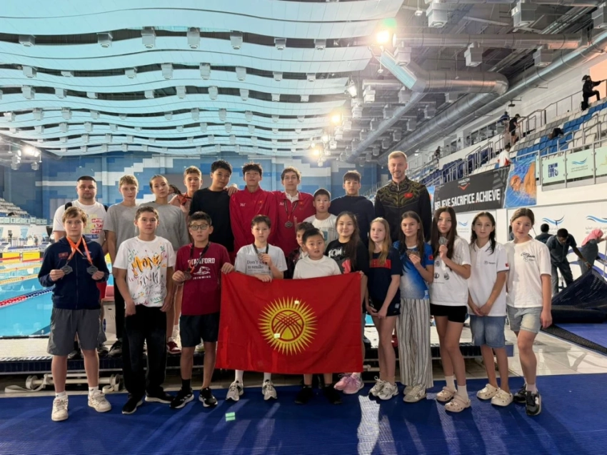 Юные пловцы из Кыргызстана завоевали медали на чемпионате в Абу-Даби. Список