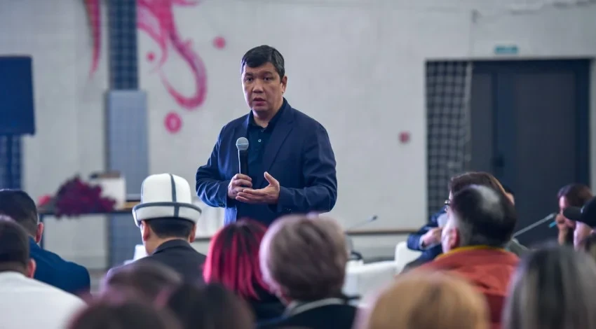 В Бишкеке обсудили повышение доступности городской среды для людей с инвалидностью