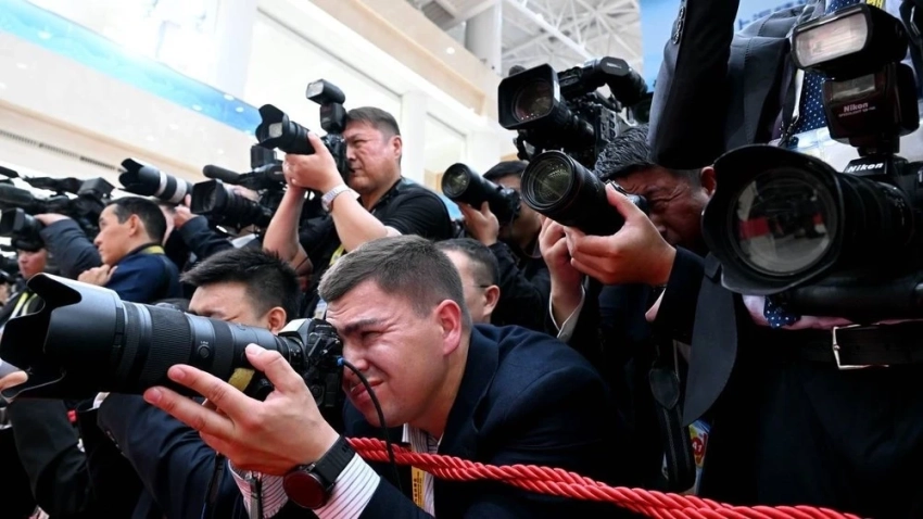 Парламент-2025. Как выборы в Кыргызстане освещали иностранные СМИ