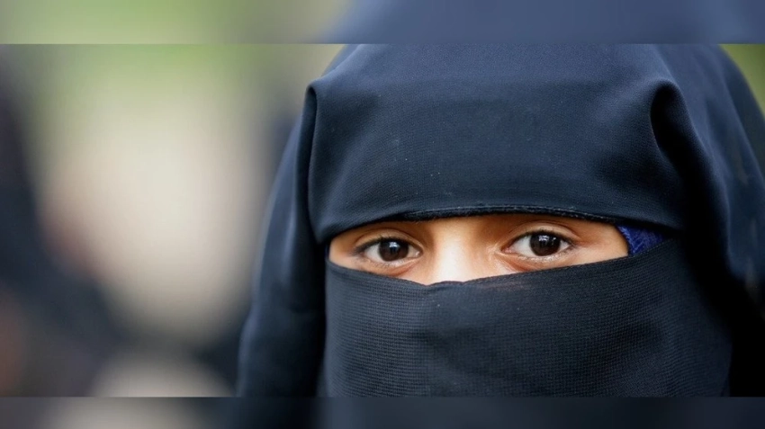 В Казахстане вводят штраф в $80 за ношение одежды, закрывающей лицо