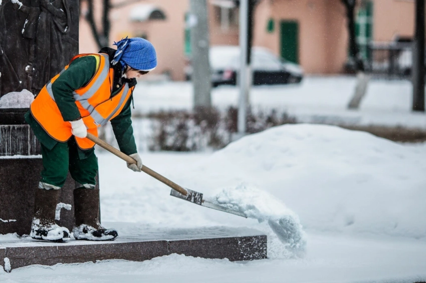 Мэр Москвы жестко раскритиковал недовольных мигрантами: возьмите метлу сами