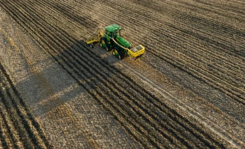 Торобаев призвал фермеров уделять должное внимание накоплению влаги