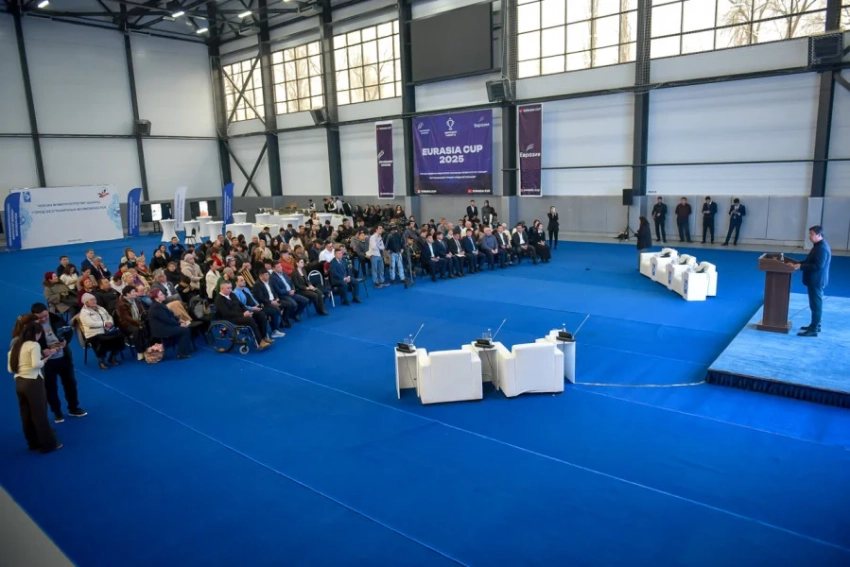 В Бишкеке обсудили повышение доступности городской среды для людей с инвалидностью