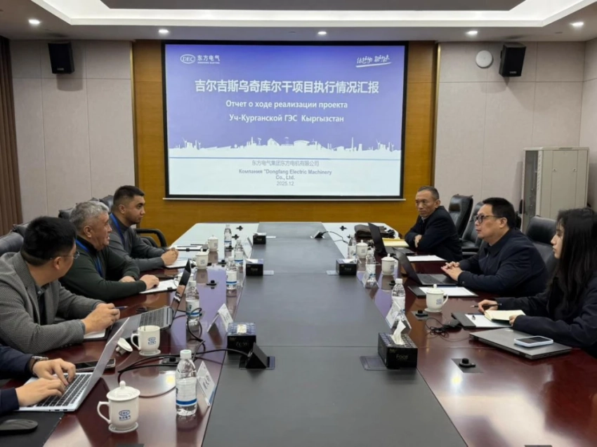 Кыргызстан и Китай обсудили реализацию проектов по Камбар-Атинской и Уч-Курганской ГЭС