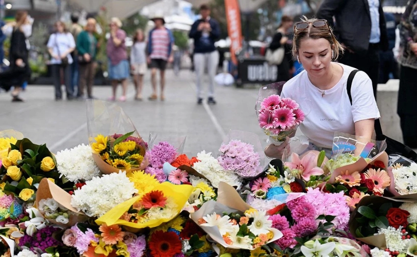Теракт в Сиднее. Нападавшими на людей на пляже были отец и сын
