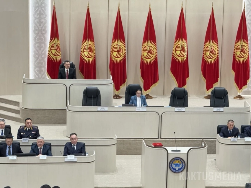 Новый созыв Жогорку Кенеша приступил к работе