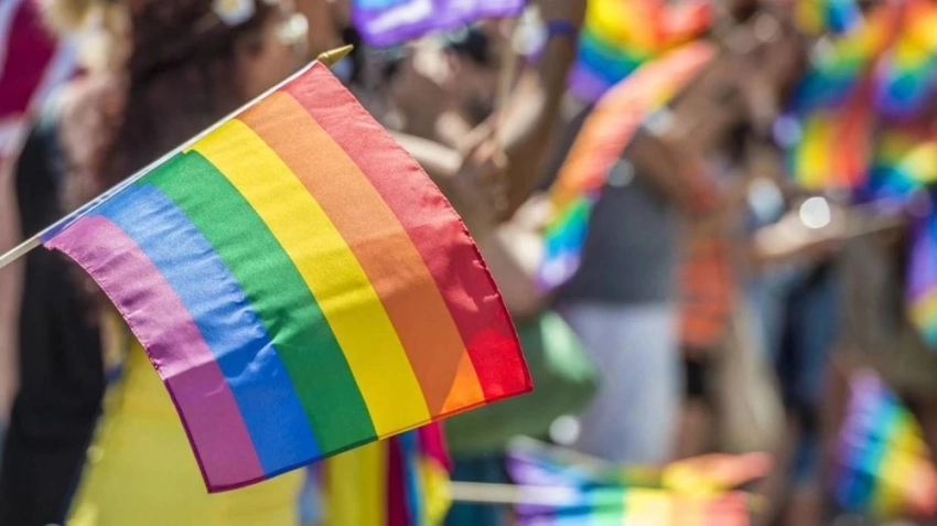 Парламент Казахстана одобрил закон о запрете пропаганды ЛГБТ