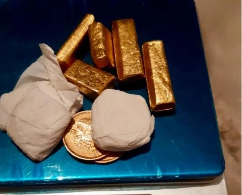 В ГКНБ задержали 25 контрабандистов из Узбекистана и Кыргызстана и 2 таможенников КР