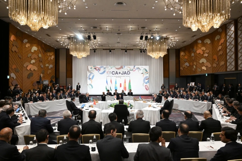 Садыр Жапаров пригласил инвесторов участвовать в строительстве города «Асман»