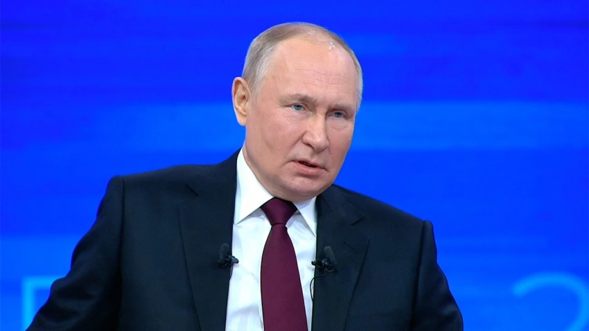 Путин пообещал Рахмону наказать виновных в убийстве мальчика