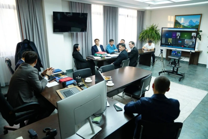 ЦОНы за год обработали 3,6 млн обращений. Сколько услуг оказали онлайн?