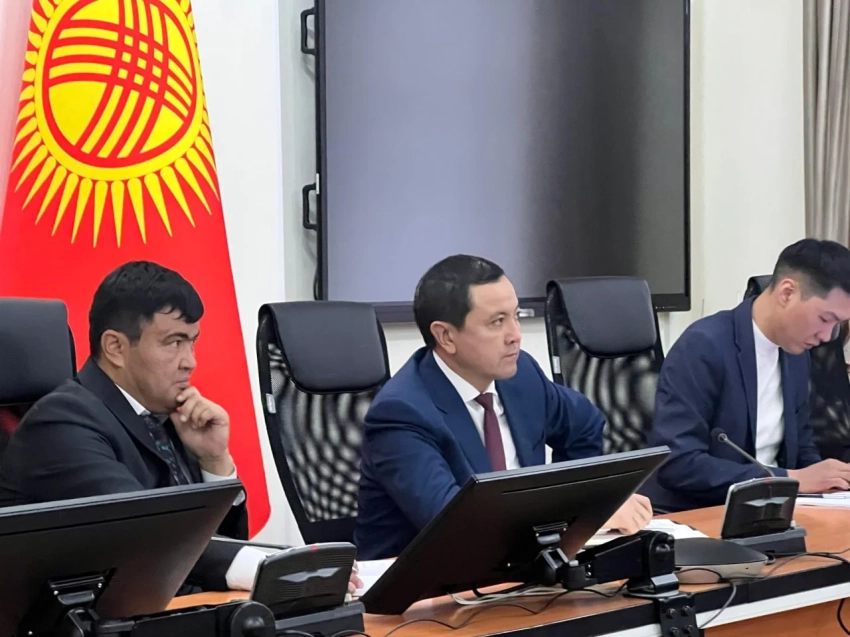 Не место маркетингу. Минздрав КР пересматривает закупки лекарств и усиливает контроль