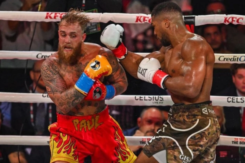 Энтони Джошуа извинился перед матерью Джейка Пола после победы нокаутом