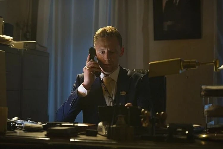 Возвращение «Ночного администратора» и новые триллеры: сериалы следующей недели