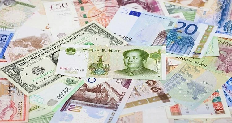 Рубль и доллар подорожали, юань установил новый рекорд. Курс валют на 16 января