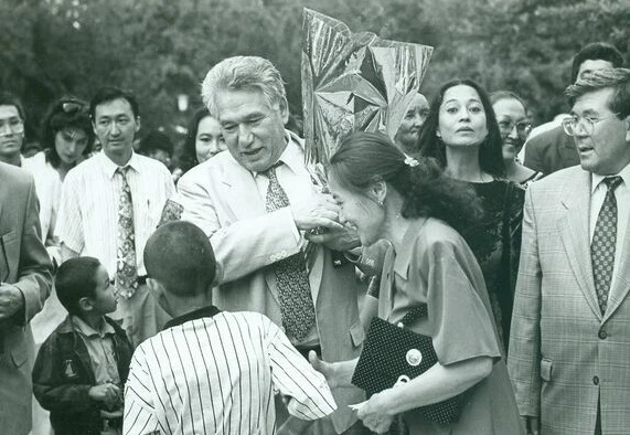 Кыргызстан готовит юбилейный международный форум на Иссык-Куле