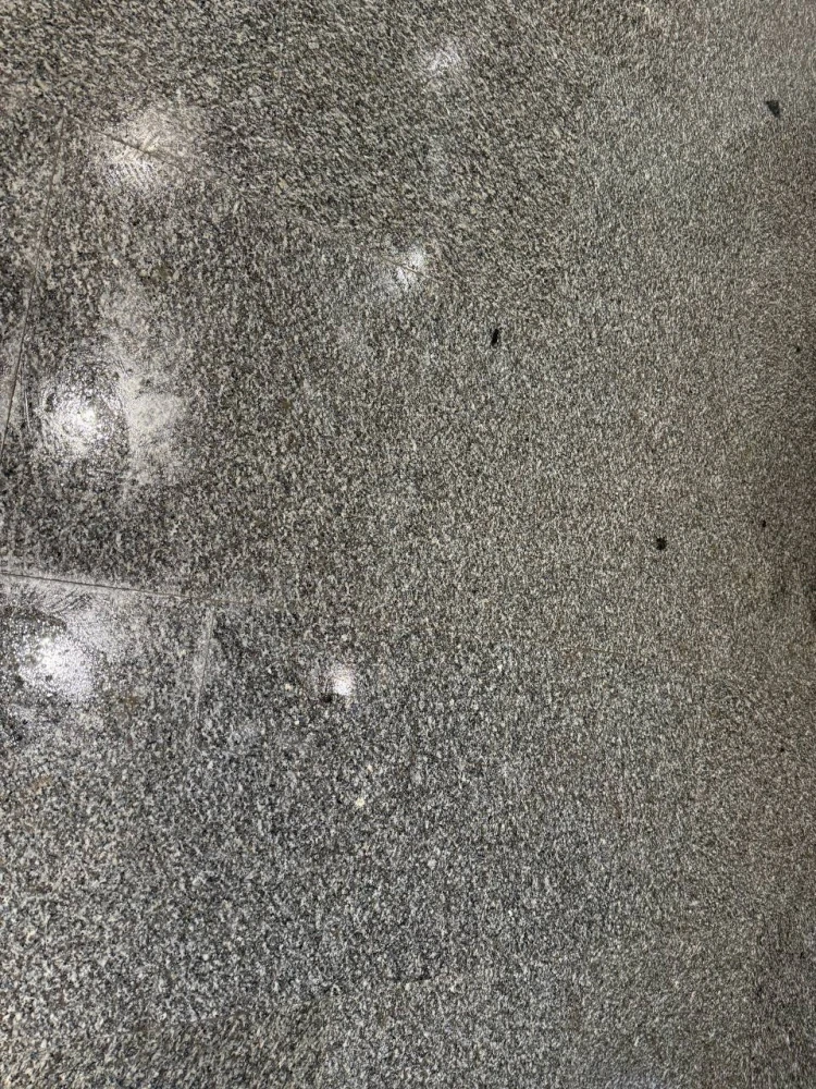 Call-центр: в новой подземке скользкий пол