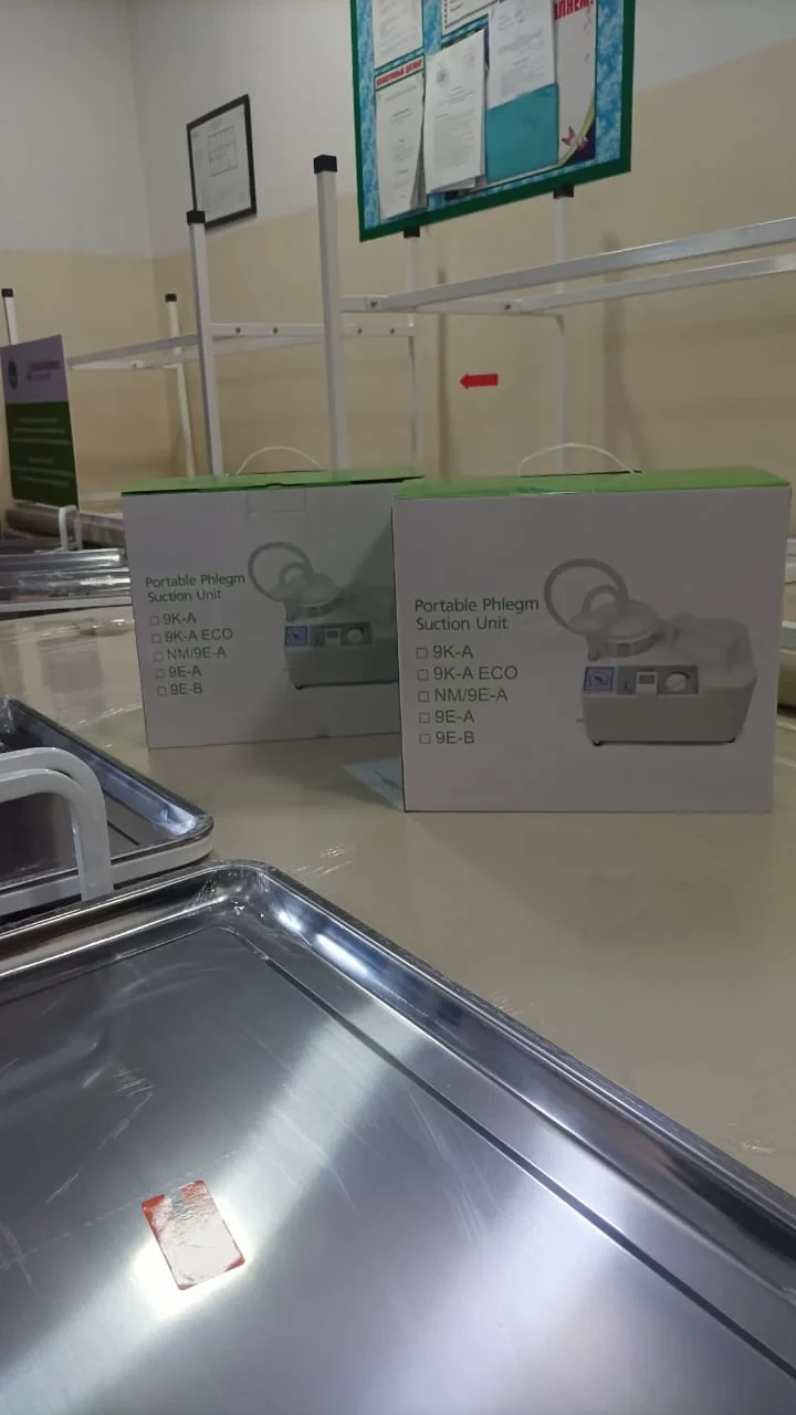 Для людей с инвалидностью в Кыргызстане передали медоборудование