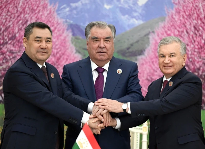 Исторический разворот: как изменили Кыргызстан пять лет президентства Садыра Жапарова