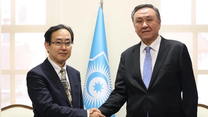 Генсек ОТГ провел встречу с замглавы МИД Японии в Стамбуле