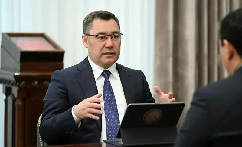 Президент объяснил, зачем в Кыргызстане переходят на государственные автошколы