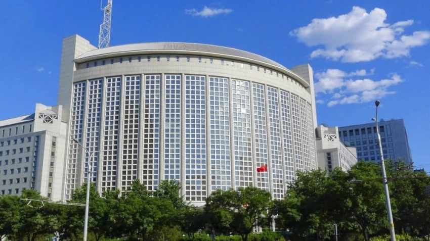 Китай заявил о контрмерах в связи с продажей США оружия Тайваню