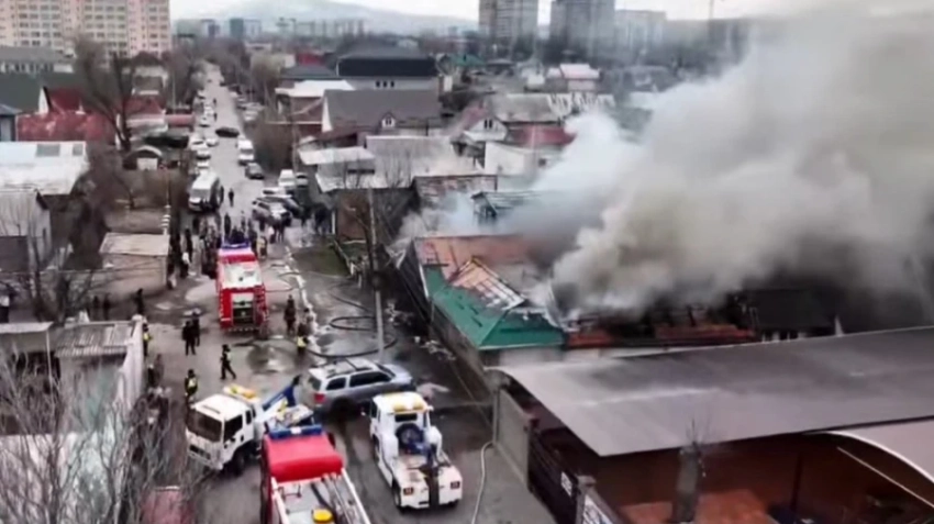 В пожаре в Бишкеке погибла 79-летняя женщина