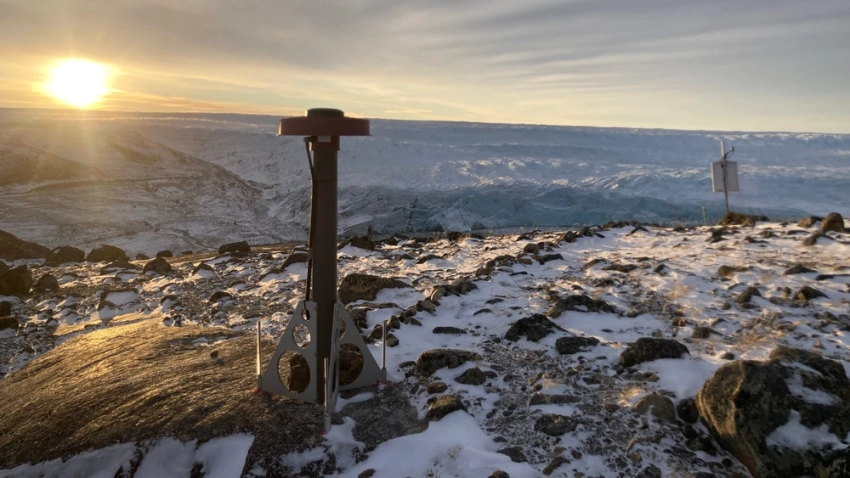 Скрытое тепло под Гренландией может изменить прогнозы уровня моря