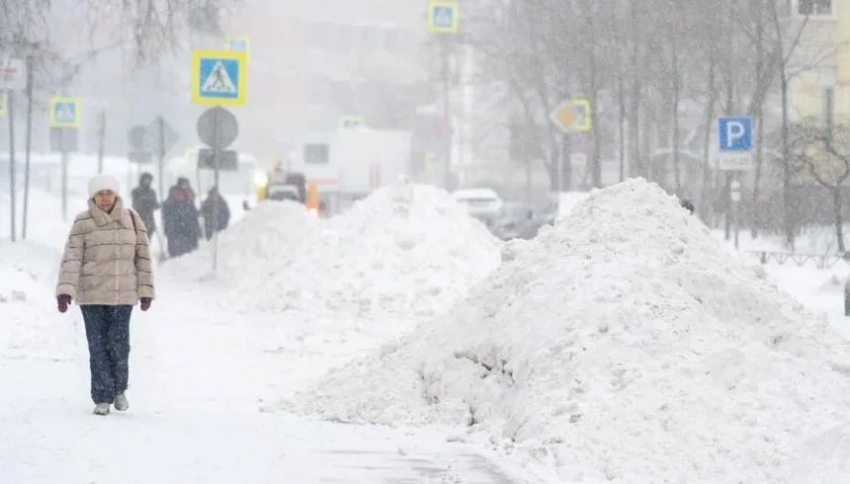 Рекордный за последние 50 лет снегопад зафиксирован в Москве