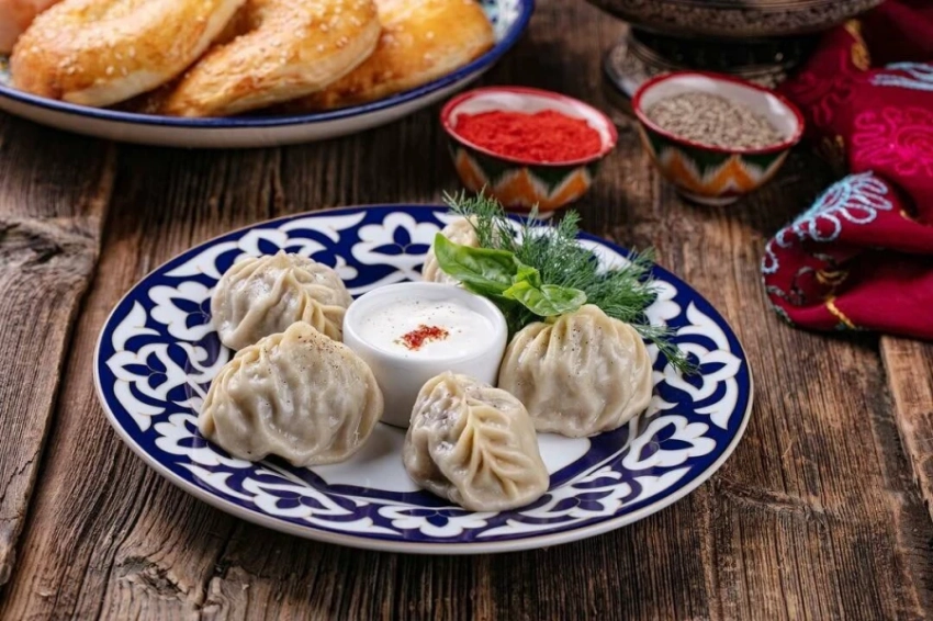 Манты по 400 сомов – проценты за обслуживание в КР «спрятали», цены выросли