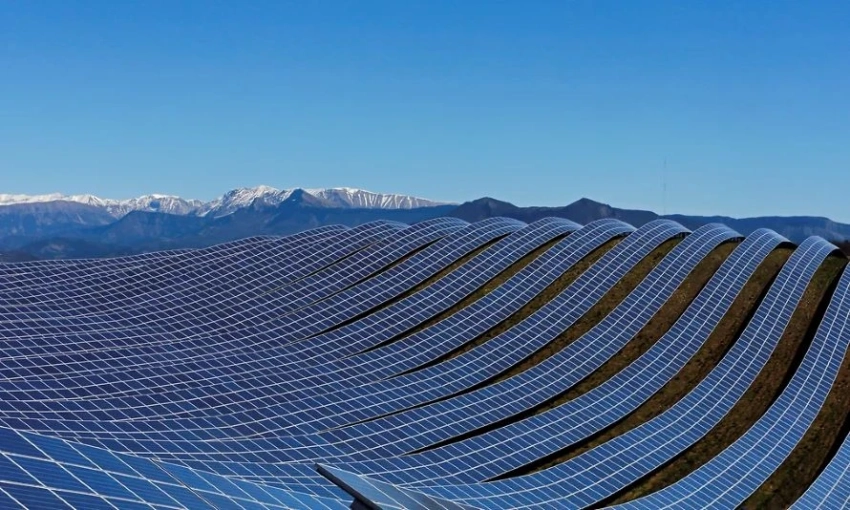 В Таджикистане построят две солнечные станции мощностью 500 мегаватт