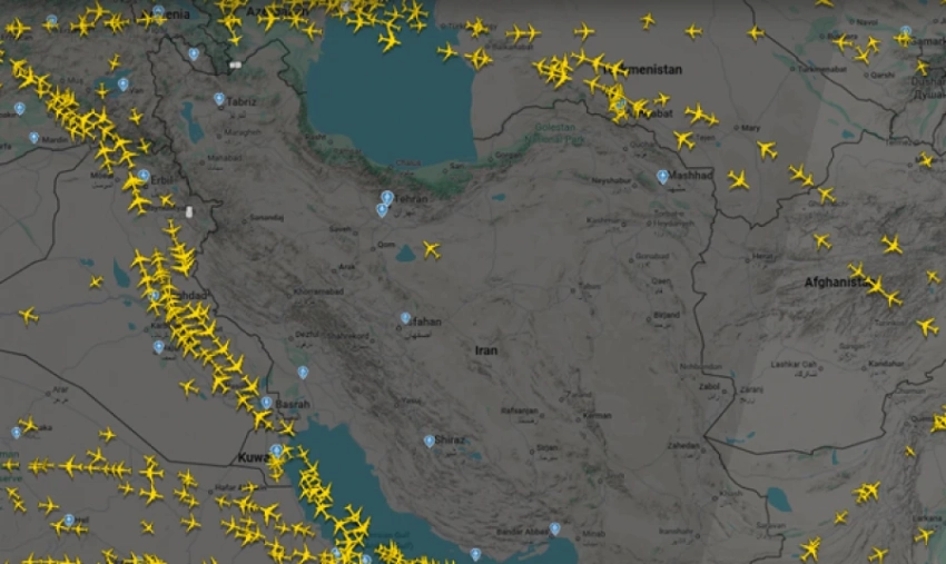 Иран закрыл небо для самолетов, Reuters сообщил о возможной атаке США